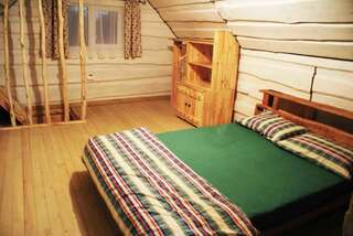 Дома для отпуска Домик в Беловежской Пуще Zanaviny Дом с 3 спальнями-16